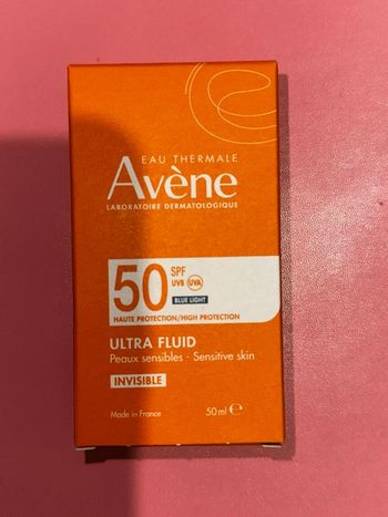 Avene spf50 invisible