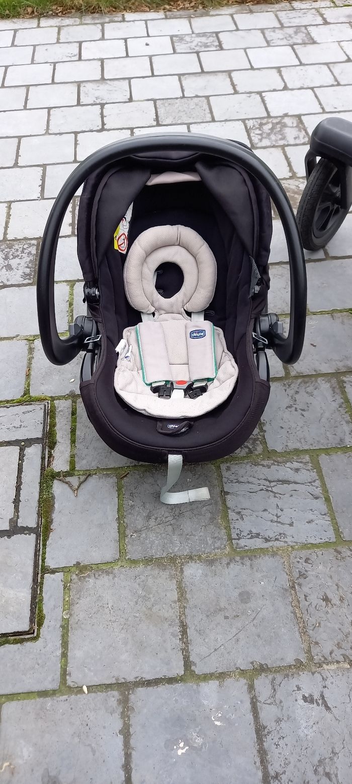 Poussette chicco activ 3
