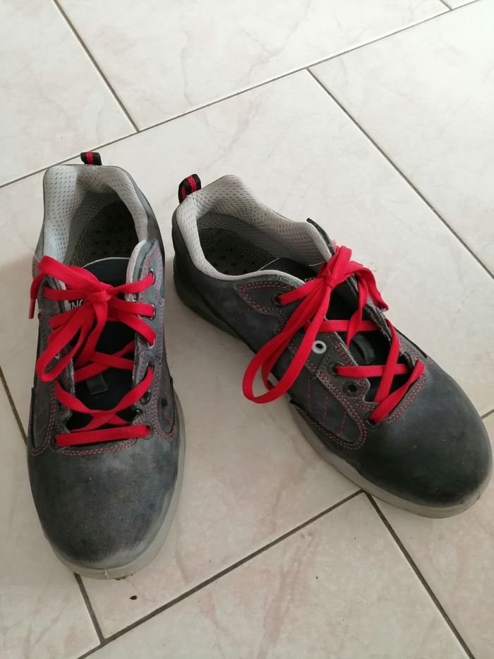 chaussures basket grises Taille 41 Singer (très bonne qualité comme neuve) - photo numéro 2