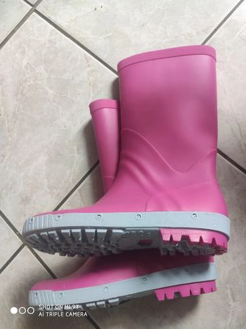 Bottes de pluie neuves 35