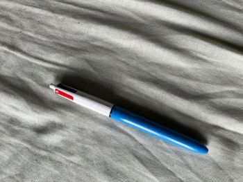 Crayon 4 couleurs
