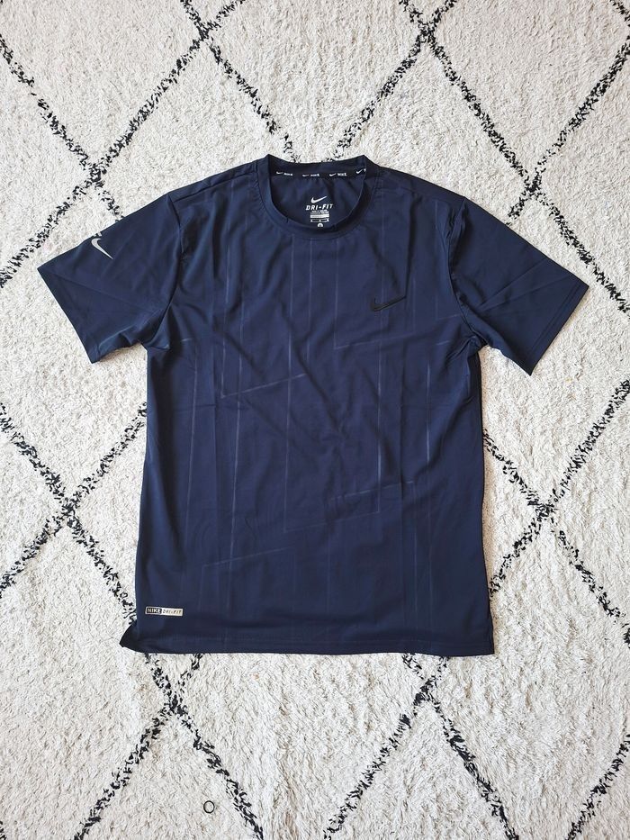 Ensemble Nike Running Homme Taille M – Veste, T-shirt & Short Bleu - photo numéro 3