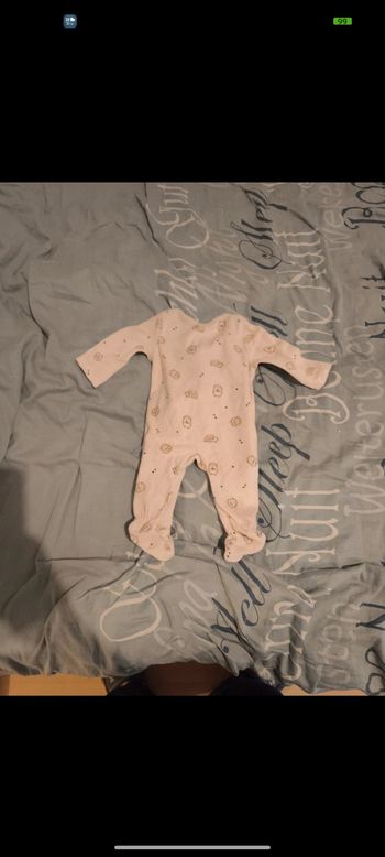 Pijama 3 mois neuf