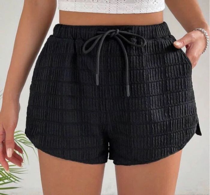 Short à poches noir taille 36 S femme NEUF