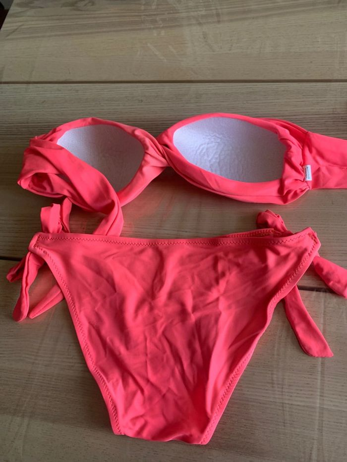 Maillot de bain 2 pièces bandeau Taille L - photo numéro 2