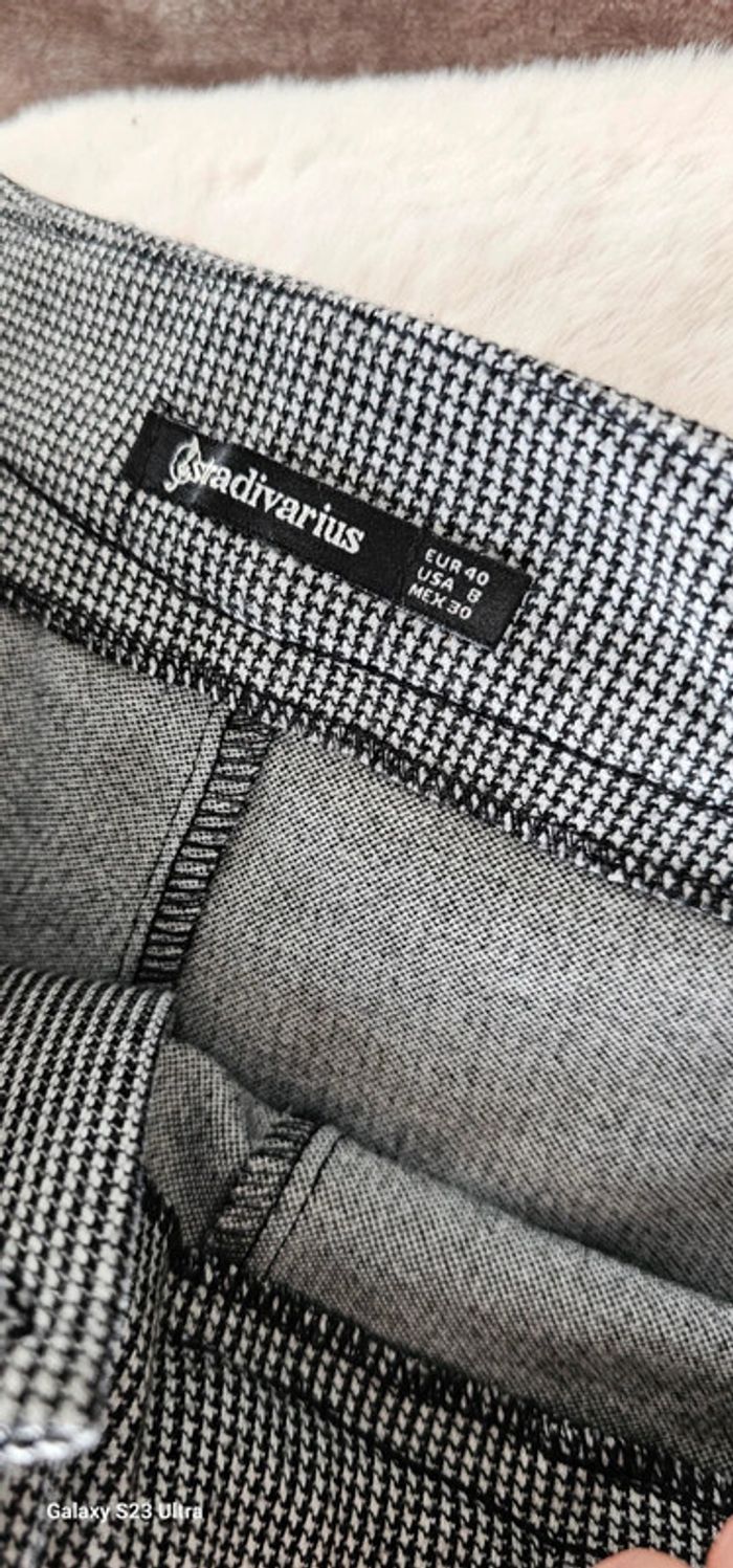 Fuseau Stradivarius taille 38 - photo numéro 5