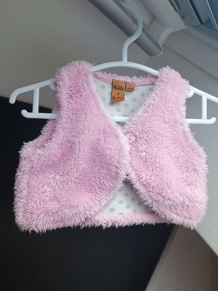 Lot  1  mois fille - photo numéro 2