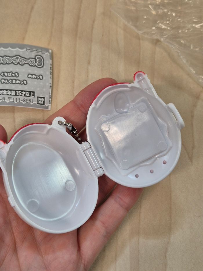 Gashapon Tamagotchi "Swing case" : Memetchi - photo numéro 4