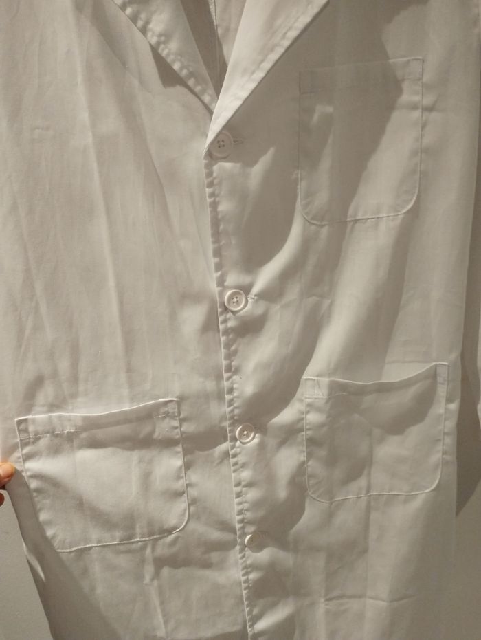Blouse blanche - photo numéro 2
