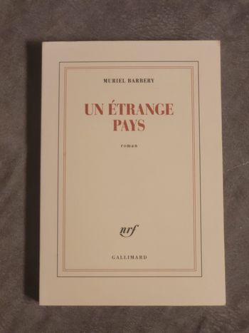 Un étrange pays Muriel Barbery