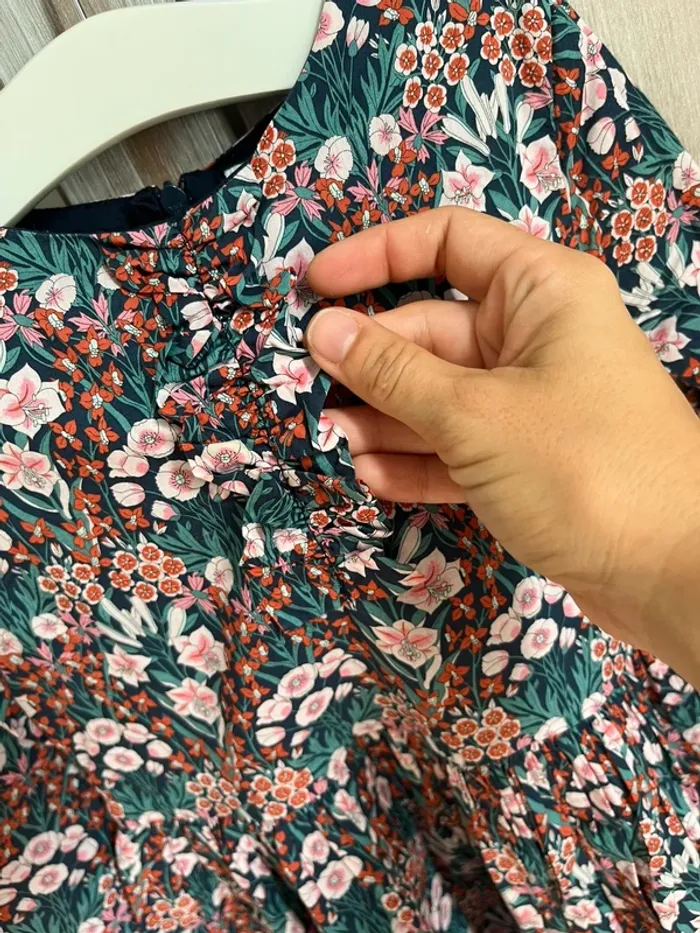Robe Liberty primerose t. 6 ans - photo numéro 2
