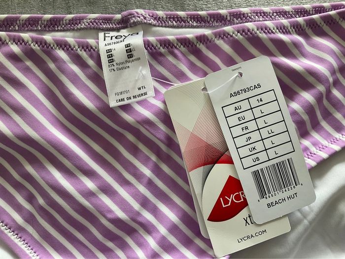 Bas maillot violet et blanc neuf - photo numéro 2