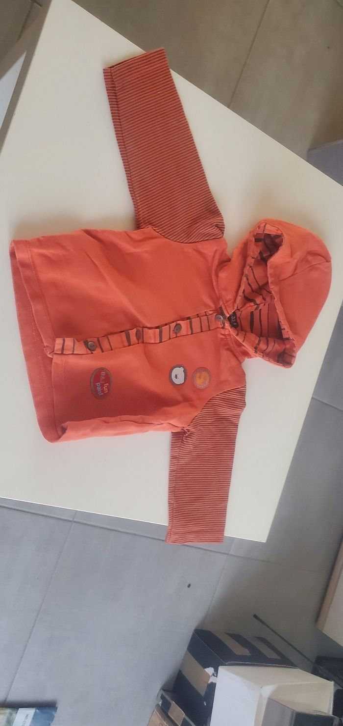 Lot de 7 T-shirts manches longues taille 18 mois - photo numéro 10