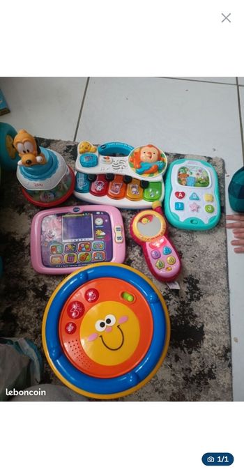 Lot de jouets