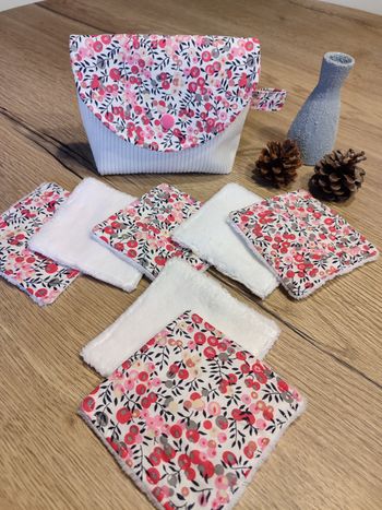 7 lingettes lavables avec sa pochette 