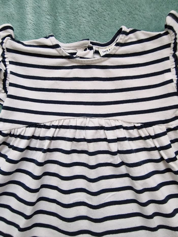 Très jolie robe 6 mois - photo numéro 2