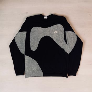 Pull Nike Upcycle Noir & Gris Taille M 🖤🩶