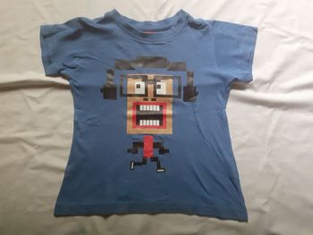 Tee-shirt bleu motif bonhomme grosse tete