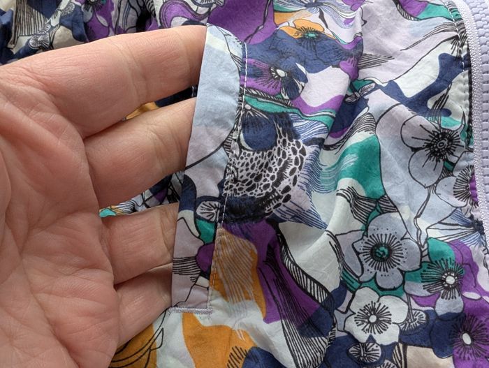 Veste fine de pluie lilas et fleurs - 4 - Nike - photo numéro 6