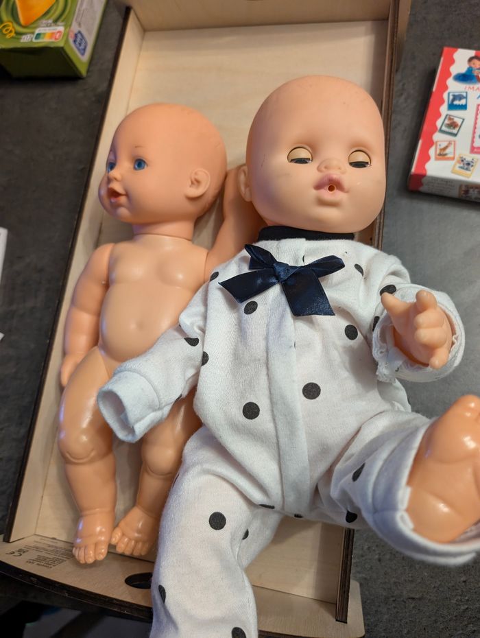 Lit en bois corolle et bébé en plastique - photo numéro 8