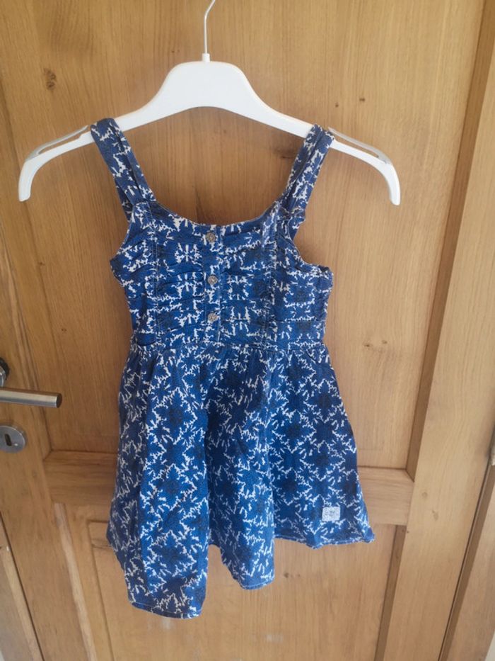 Robe en bleu et blanc IKKS 5 ans