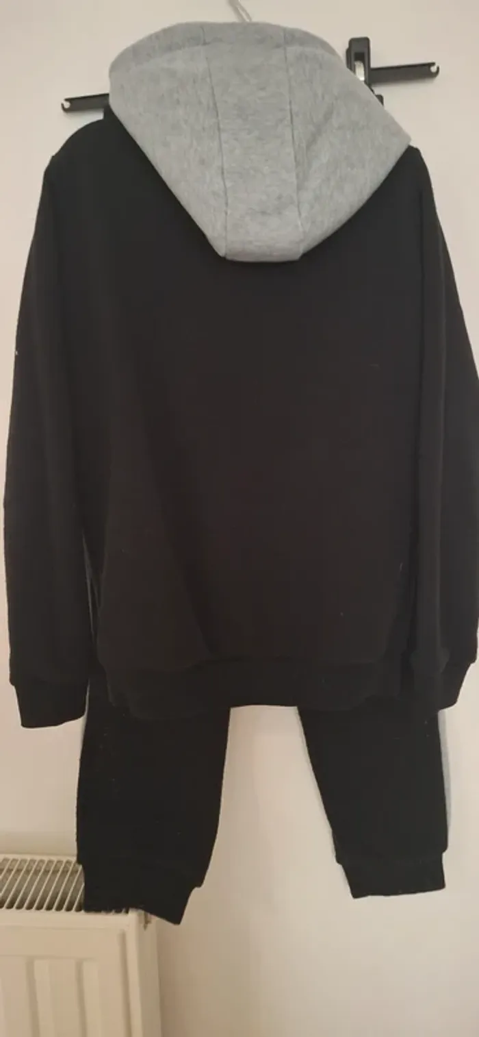 🔥Survêtement Slazenger Ensemble Chaud Gris et Noir (Taille 134-140 cm / 9-10 ans) - photo numéro 4