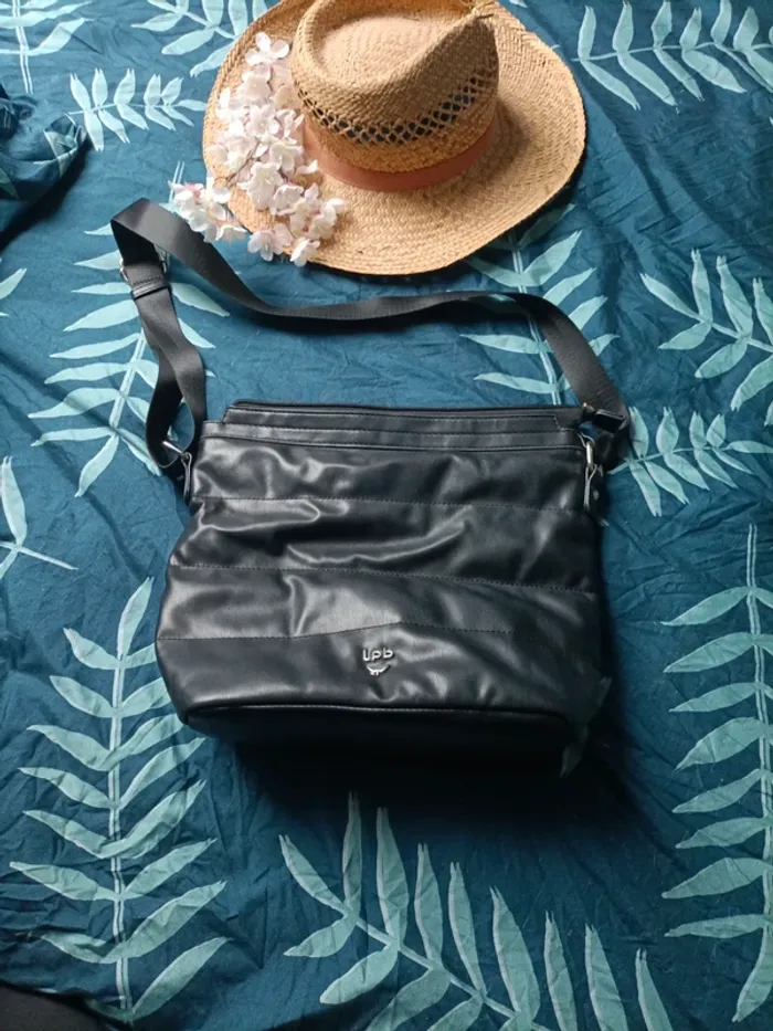 Superbe sac bandoulière LPB