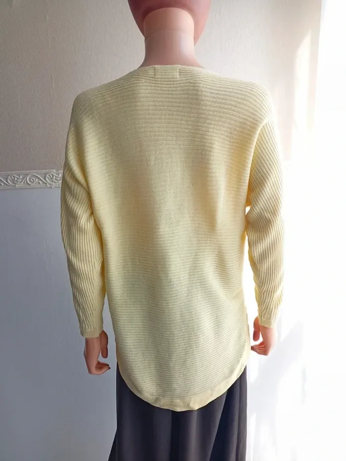 Pull côtelé jaune pâle Anna Karel M (38) - photo numéro 5