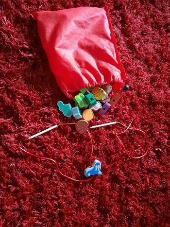 Jeu montessori en bois