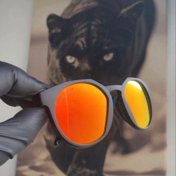 Lunette de soleil Oakley