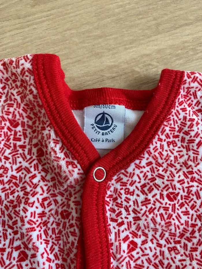 Pyjama à motifs rouge - photo numéro 3