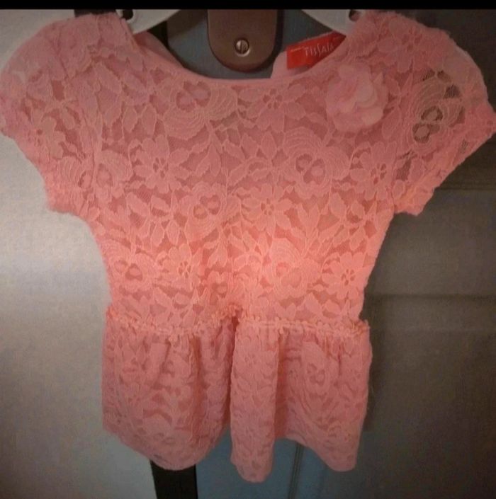 Robe bébé fille en dentelle tisaia 6 mois