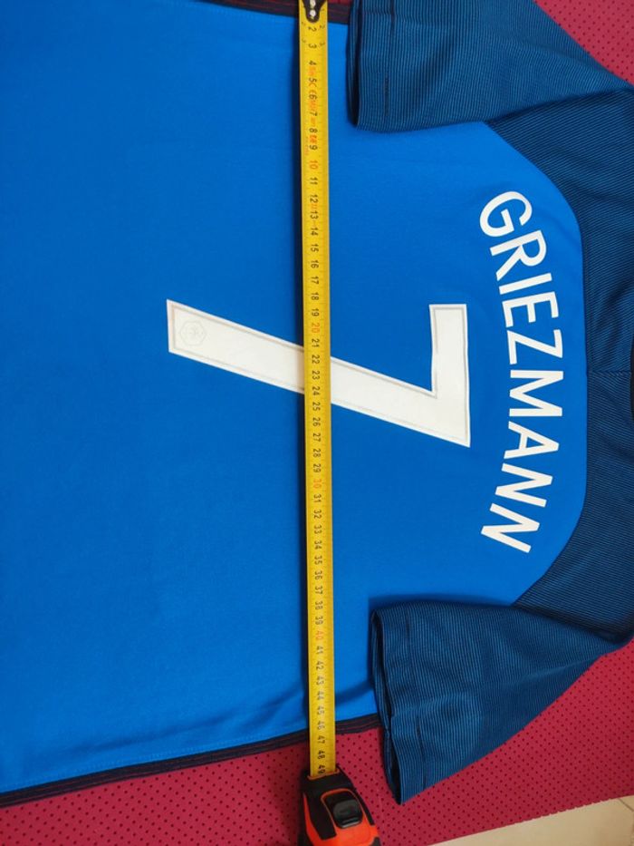 Maillot de foot Griezmann France, Nike Authentique Officiel taille enfant 13/15 ans, proche du Neuf - photo numéro 19
