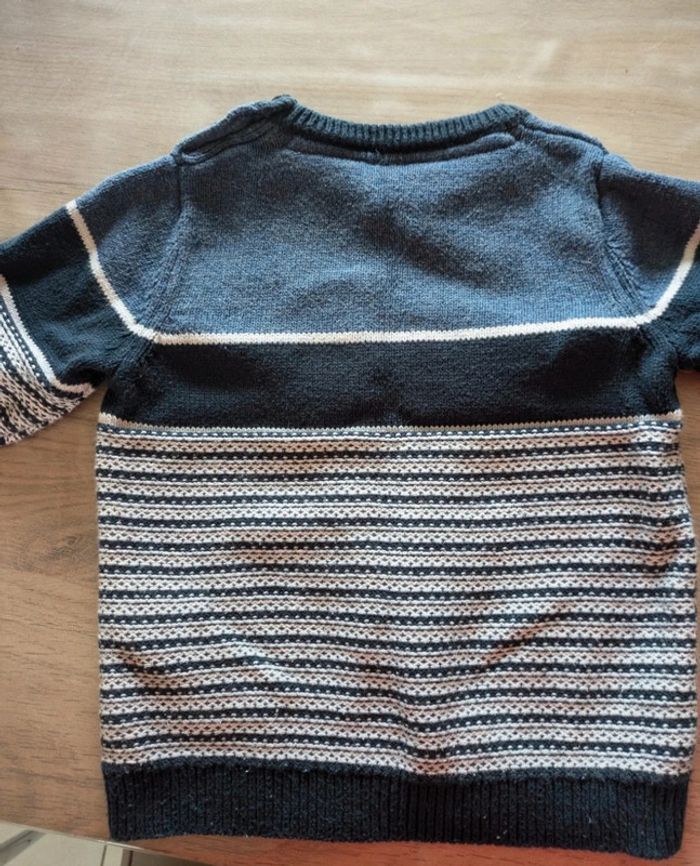 Pull 18 mois - photo numéro 2