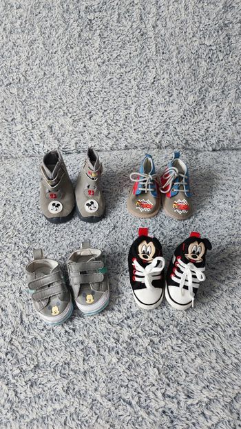 Lot Chaussures 3/6 mois