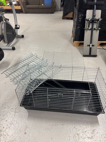 Lot cage + enclos pour lapin ou cochon d’Inde – Très bon état