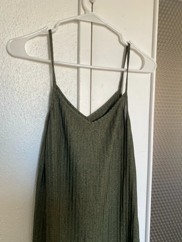 Robe à bretelle sans taille - photo numéro 2