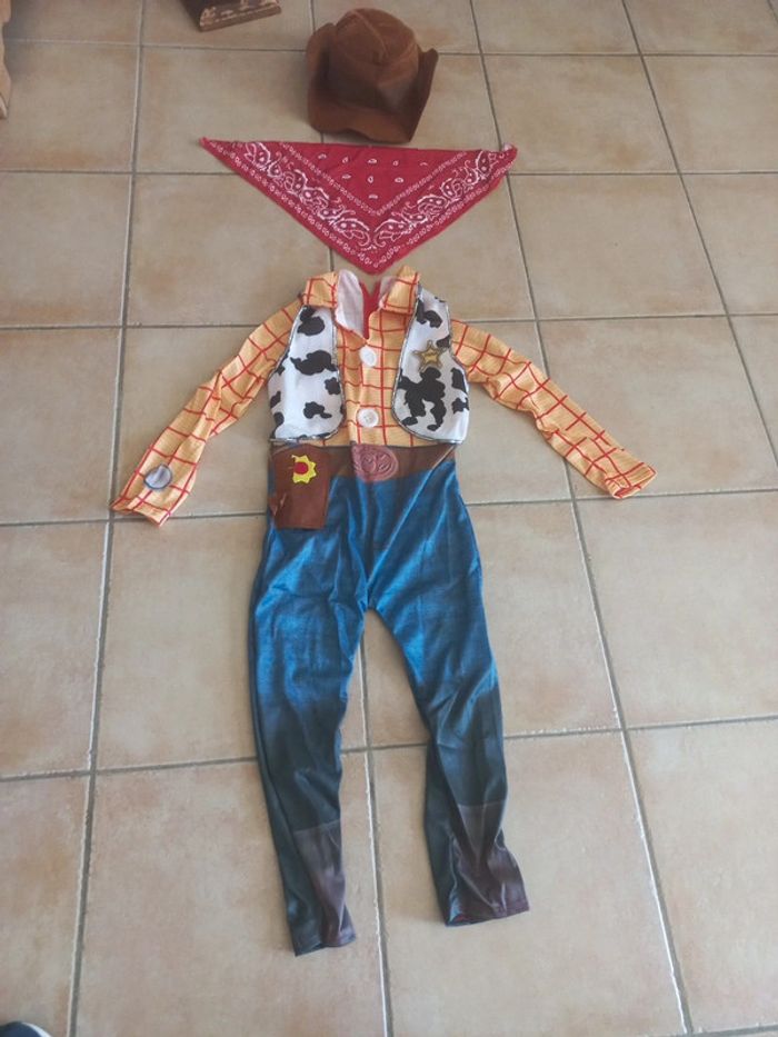 Déguisement Woody Toy Story taille 4-6 ans