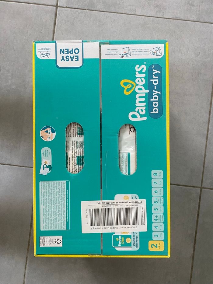 Couches Pampers - photo numéro 2