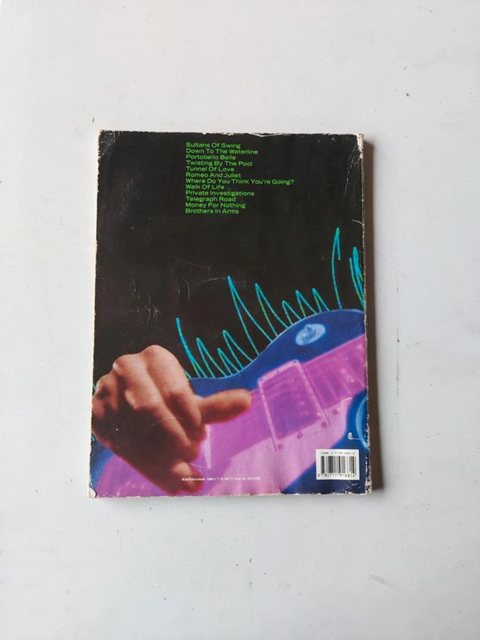 Livre partitions Dire Straits - Money for nothing - photo numéro 2