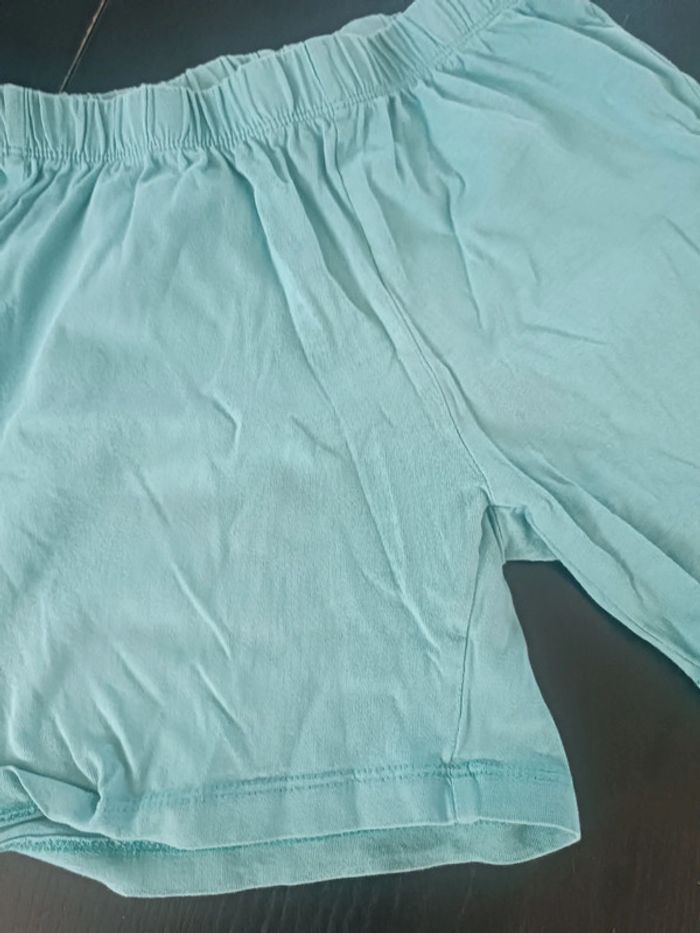 Short Zara 9/10 ans - photo numéro 2