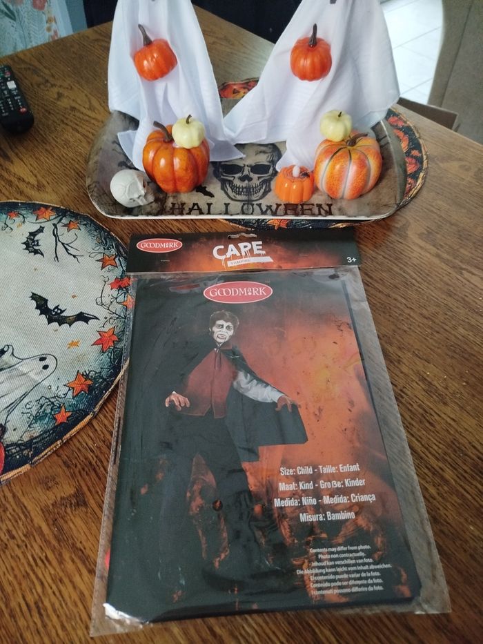 Déguisement Halloween Cape de Vampire