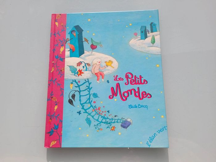 Livre Les Petits Mondes, Cécile Becq, L'élan vert - photo numéro 2