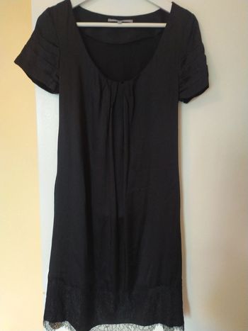 Robe en soie noire taille 40
