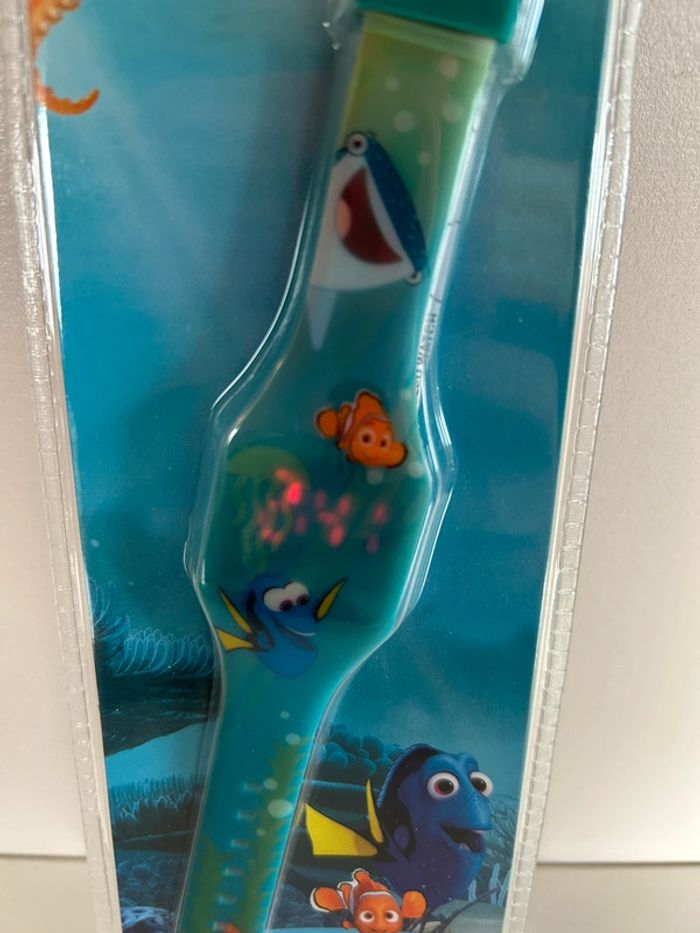 Disney Nemo & Dory Montre/Watch L.E.D ( neuf sous Blister) - photo numéro 4