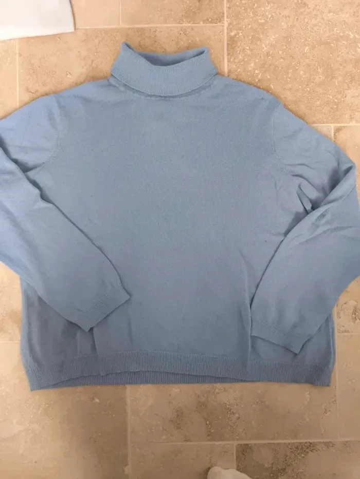 Lots de pull femme Tommy Hilfiger et Ralph Lauren mauvais état - photo numéro 6