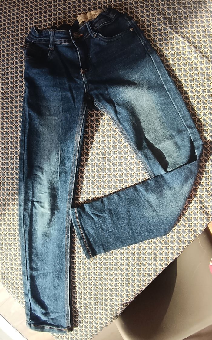 Lot jean /pantalons garçons 9/10 ans