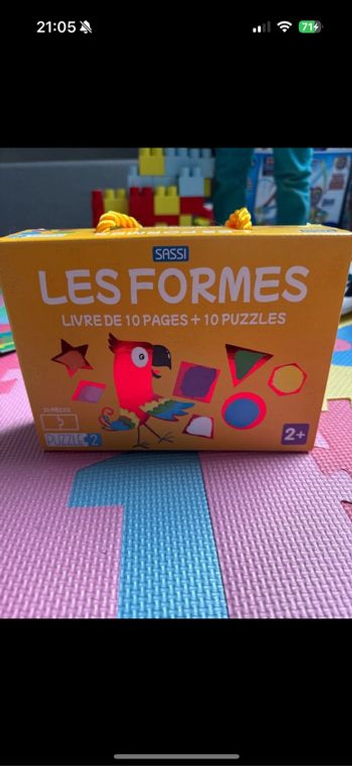 Puzzle livre les formes