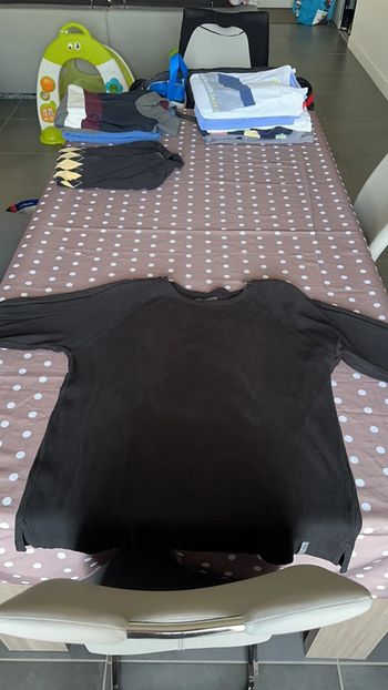 Pull léger a fermeture