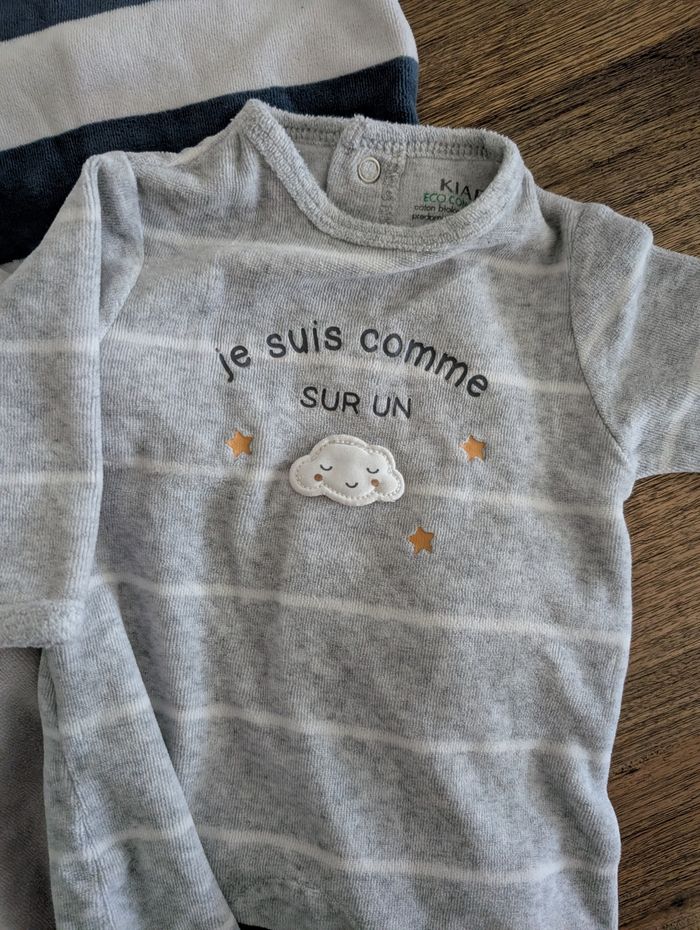 Lot pyjamas - photo numéro 2